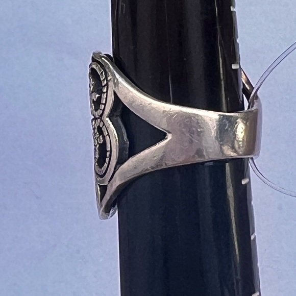 Vintage 925 Silver Butterfly Ring size 6.75 7 grams - Picture 3 of 6